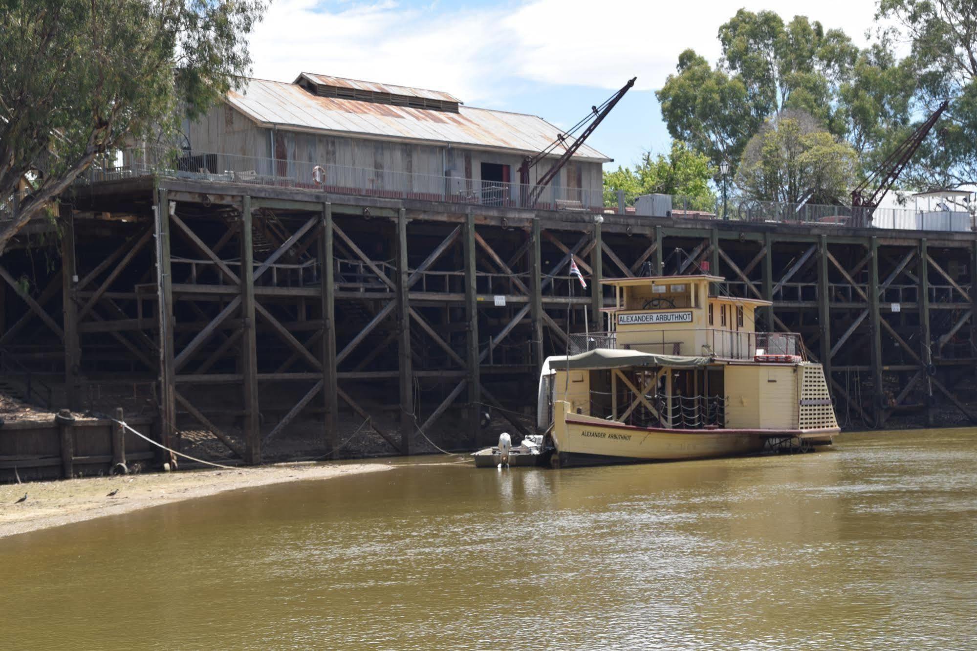 Big River Motel Echuca Dış mekan fotoğraf